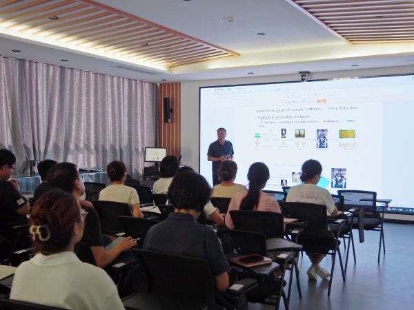 P8190001_¸±±¾ P8190001_¸±±¾.jpg