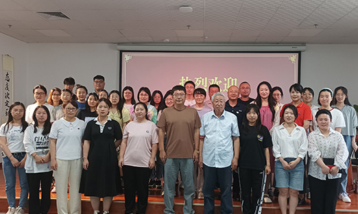 �������������ڵ���ʮ�����������İ��������Դ����̼���ΰ��BETVLCTOR��ҳ�漯��ǰ��